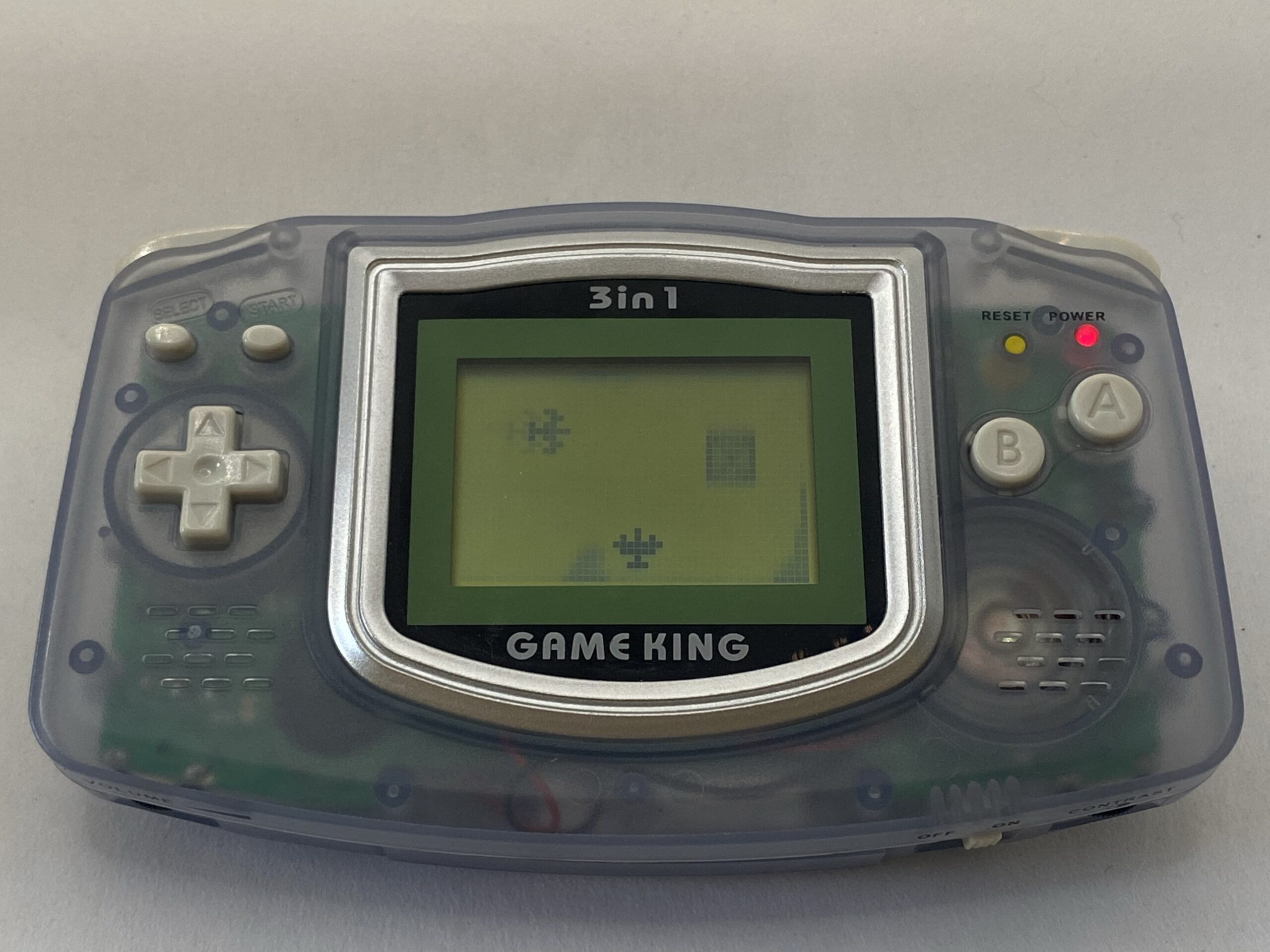 Examining Hong Kong's 2003 GameKing – Pad and Pixel