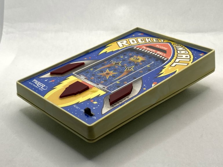 TABLETOP HANDHELD SPACE PINBALL GAME TOY INTERGALACTIC ROCKET BY RIDLEY'S  11”