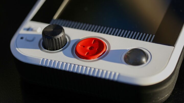 200 Games, Four controls, One Glorious Atari Handheld